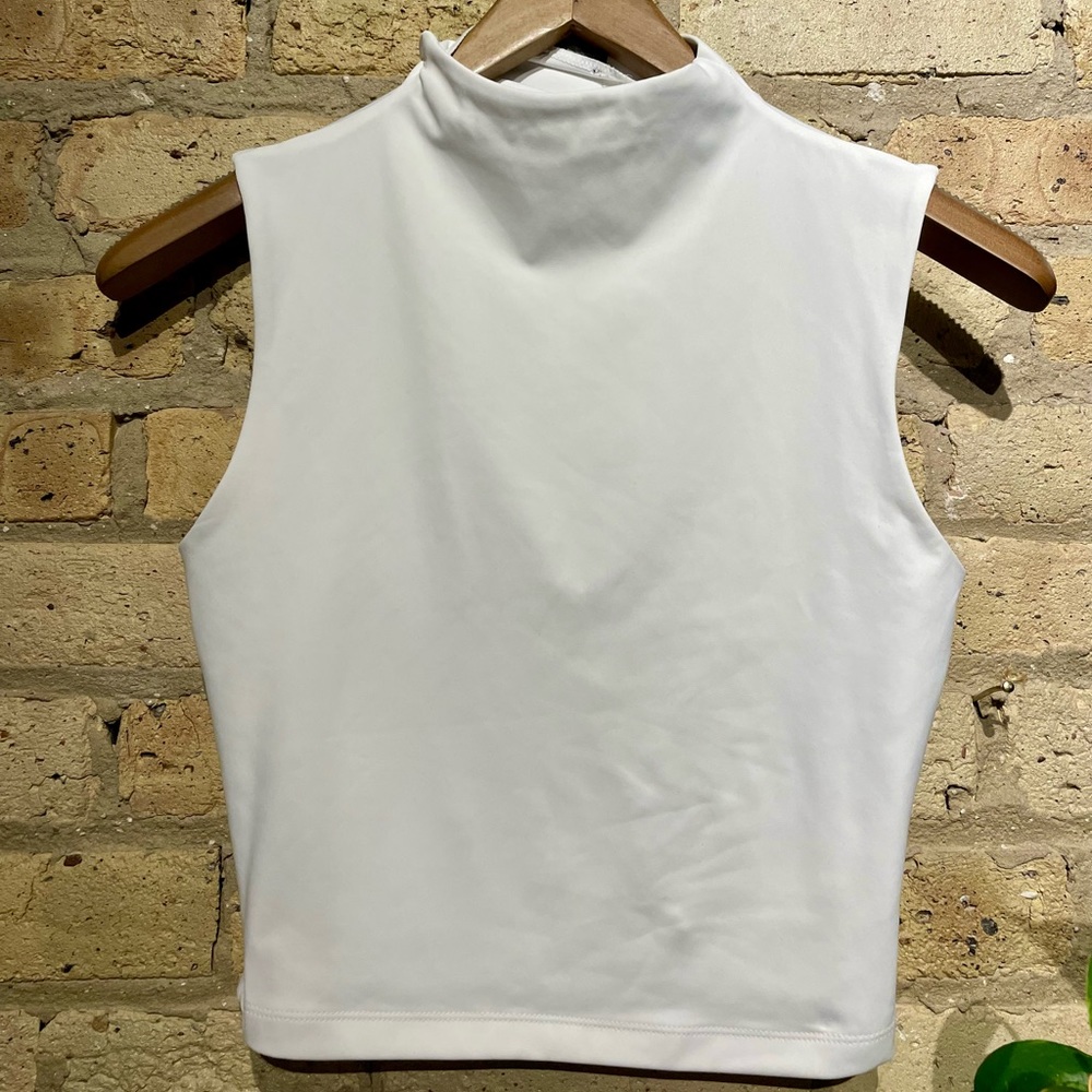 Body Contour High Compression Mock Neck Cropped Tank